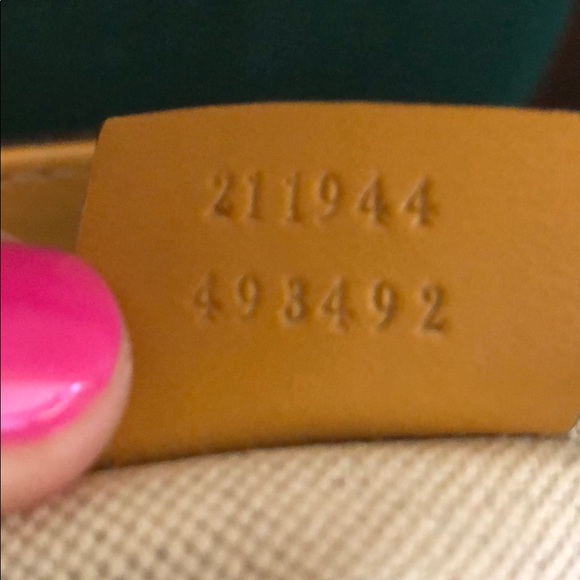 GUCCI YELLOW RARE SUKEY TOTE - Picture 3 of 7